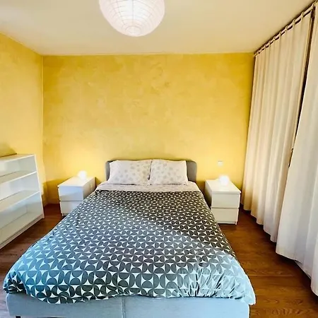 Apartamento Le Marais : Sunny & French Flat *